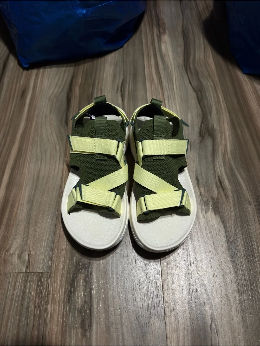 Teva Aventrail Hiking Sandals Pesto Green Mens Size 10 New